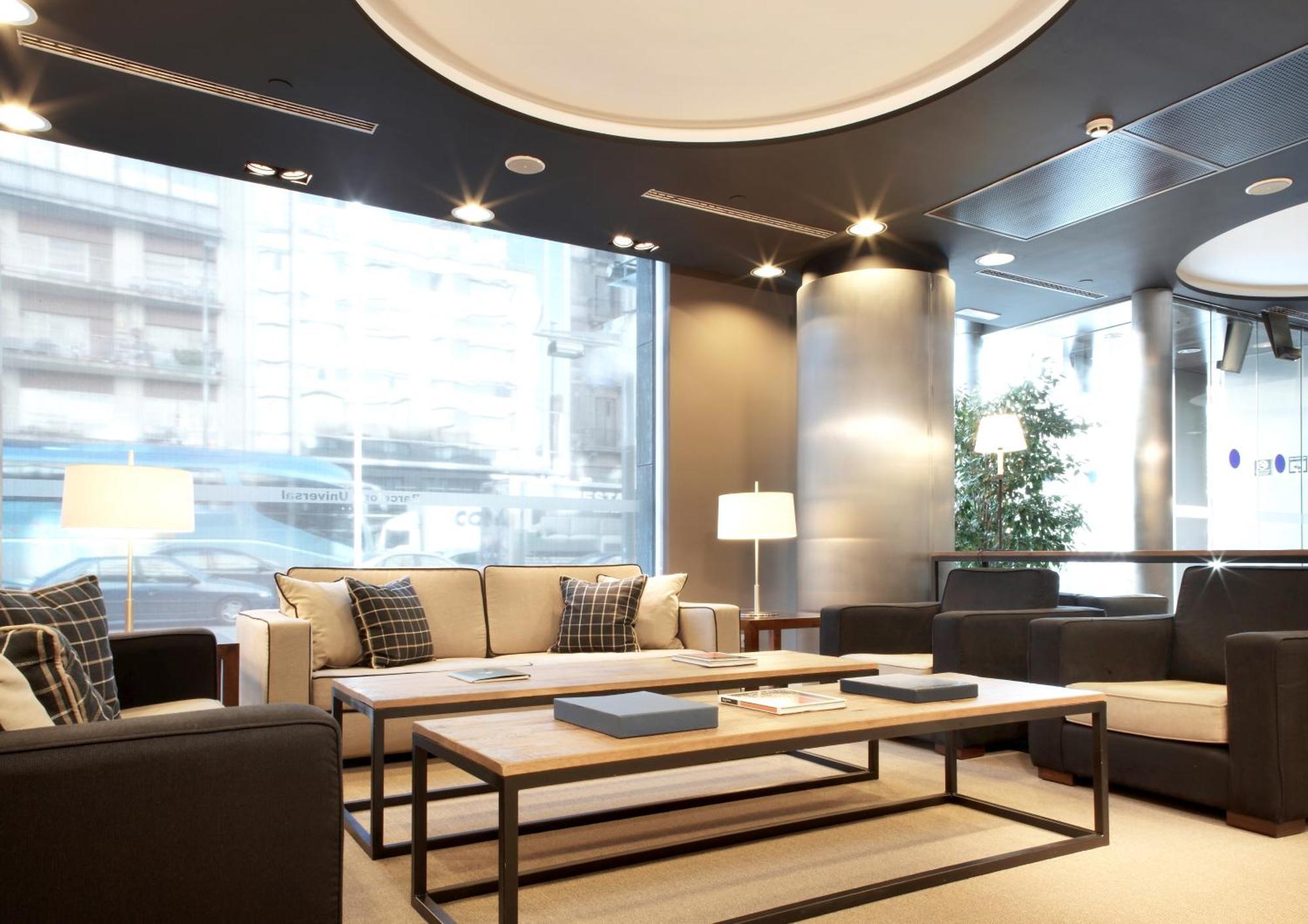 Hotel Barcelona Universal — Photos 1